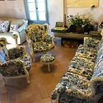 Antico Casale Silvia Tatil Evi