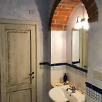 Antico Casale Silvia Tatil Evi *