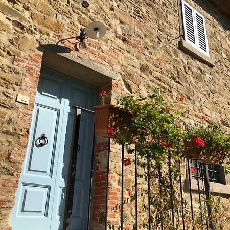 Antico Casale Silvia Holiday home *